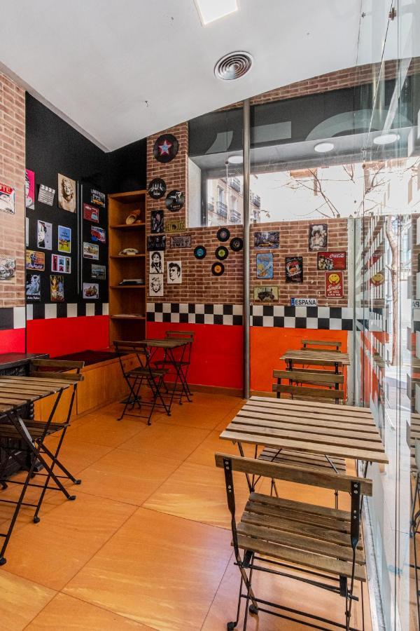 Hostel Center Μαδρίτη Εξωτερικό φωτογραφία